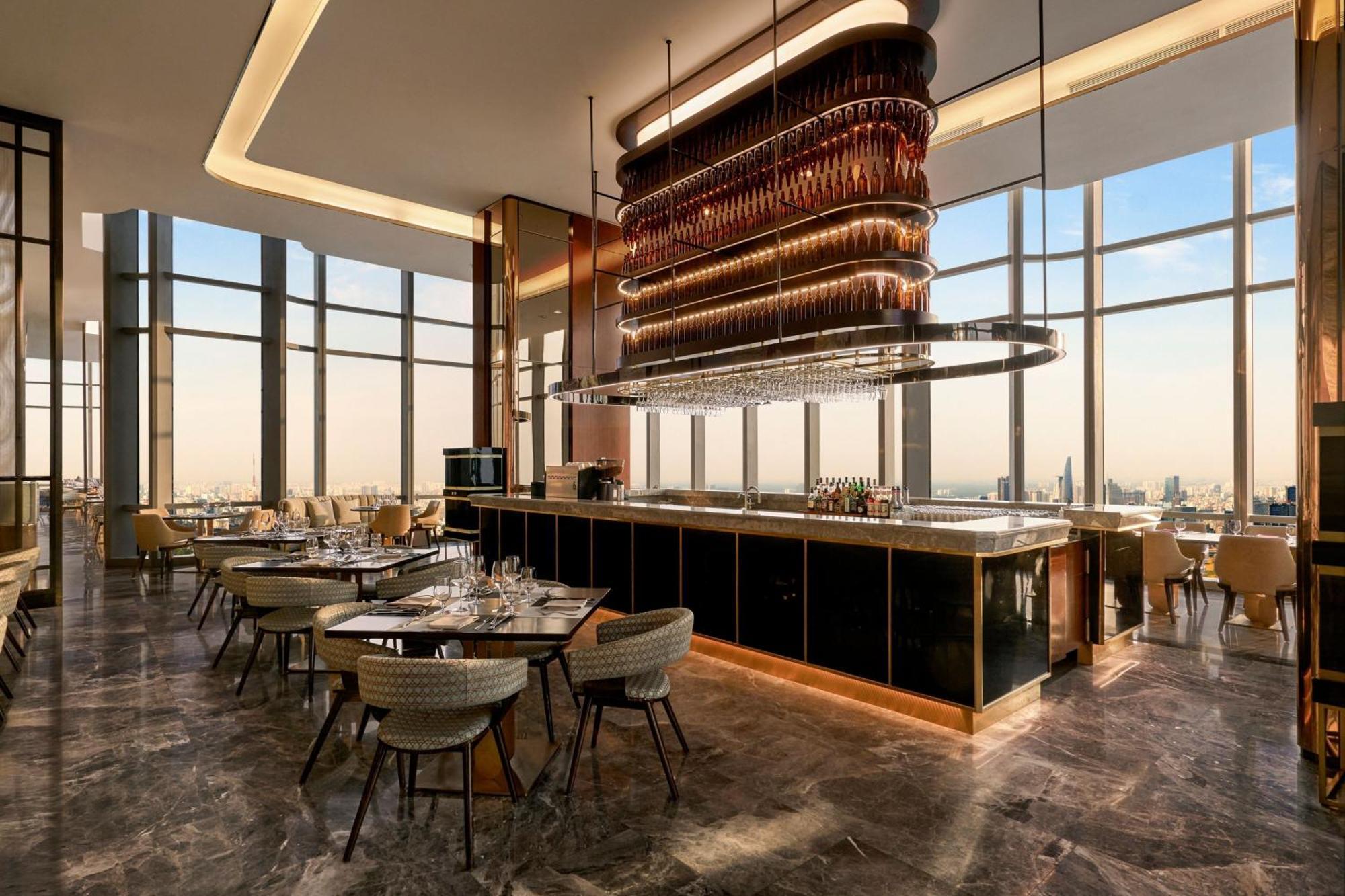 Vinpearl Landmark 81, Autograph Collection Ho Chi Minh City Exterior photo