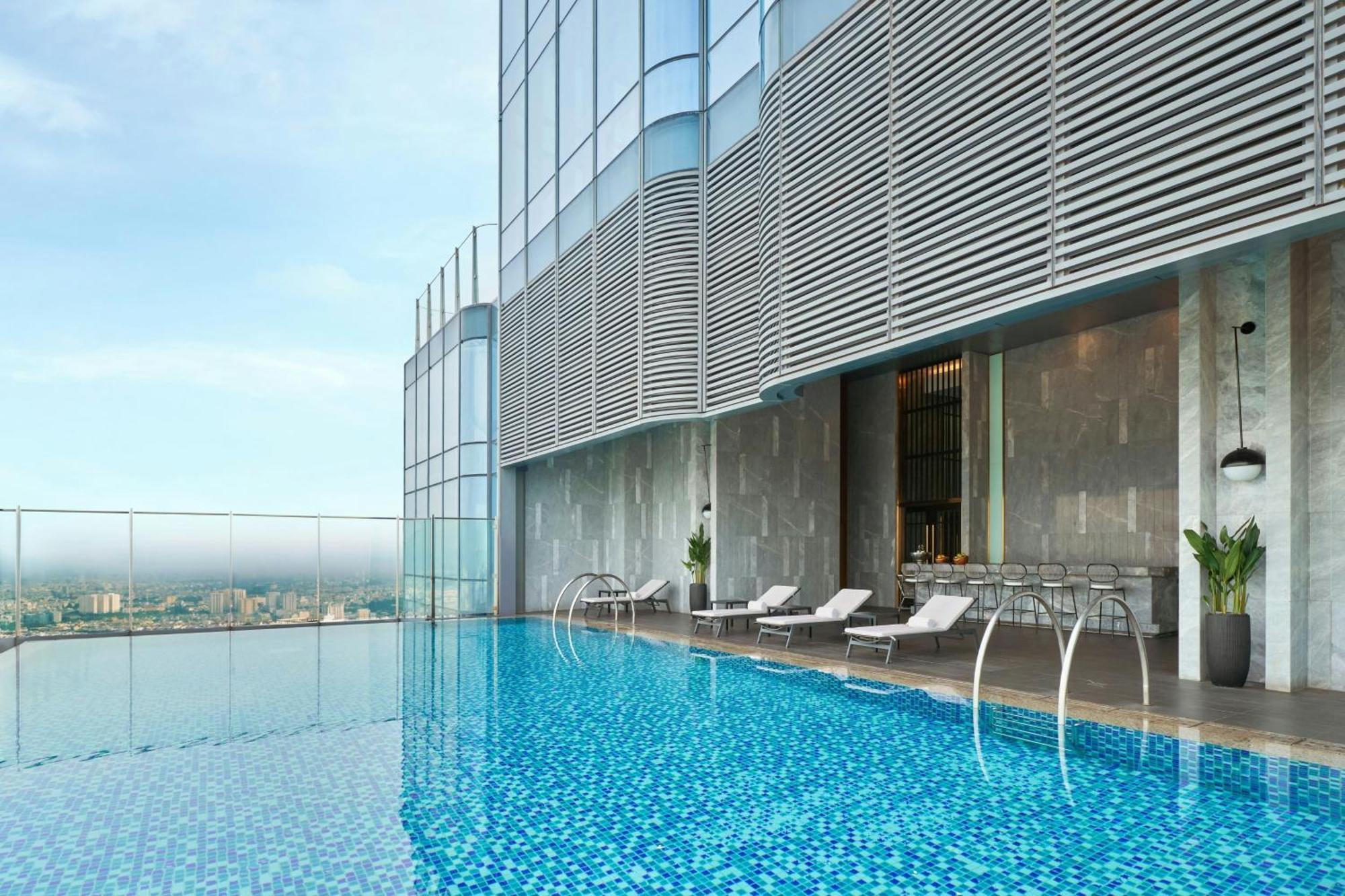 Vinpearl Landmark 81, Autograph Collection Ho Chi Minh City Exterior photo
